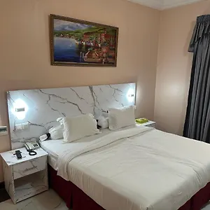 Fleur De Lys Almadies Dakar